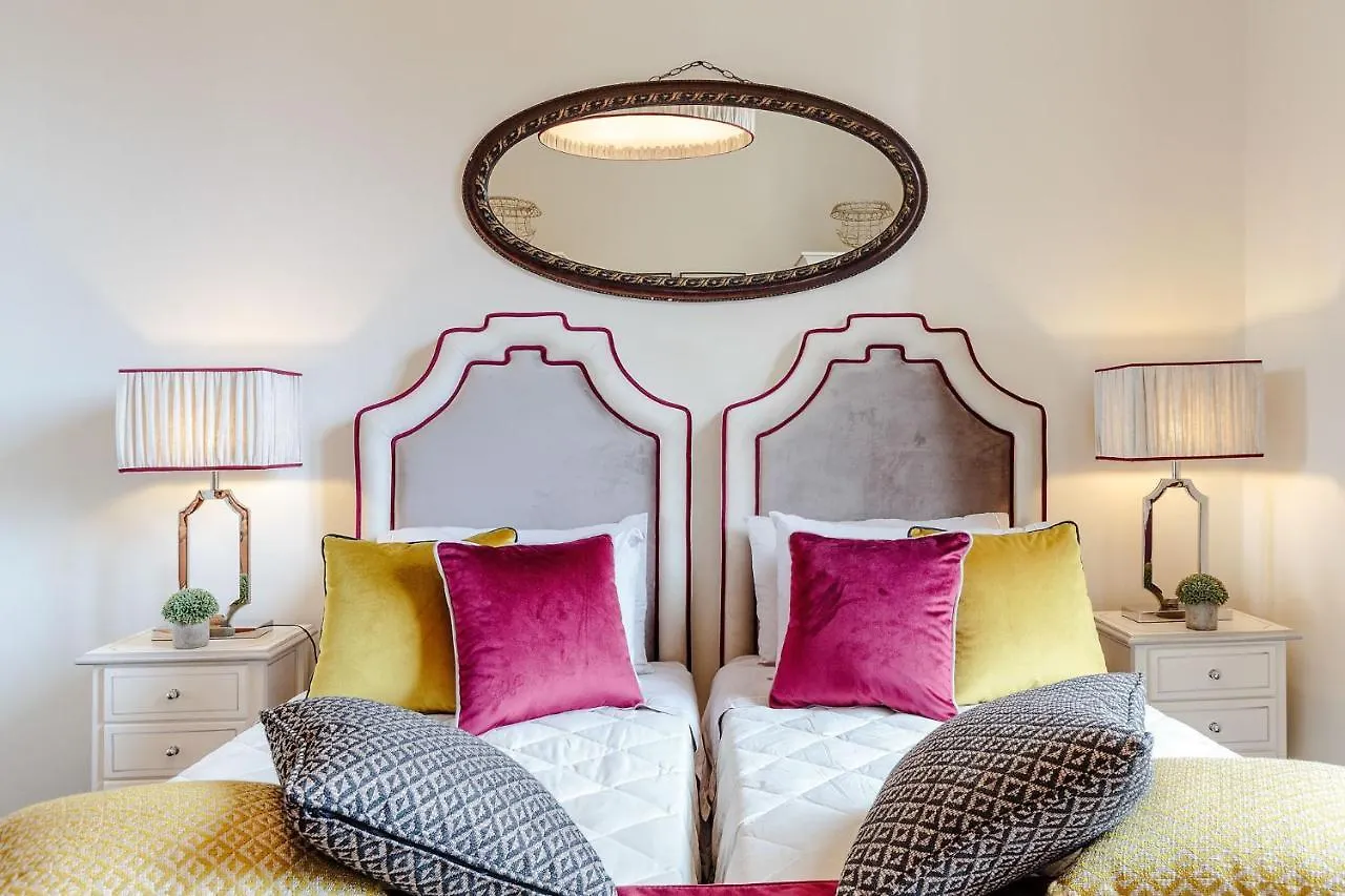 The Park View 4 Bedrooms Apartment With Terrace And Elevator Inside The Walls Of Lucca Italy